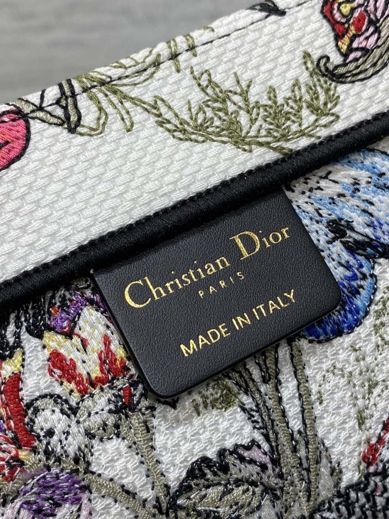 Christian Dior Shopping Bags